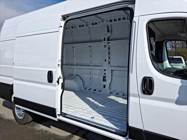 new 2025 Ram ProMaster 3500 car, priced at $64,169