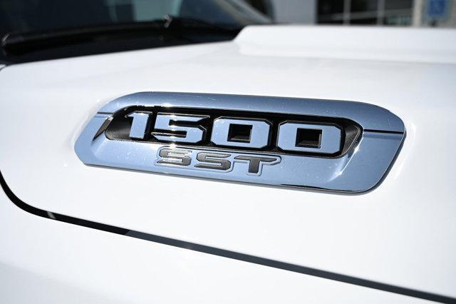 new 2025 Ram 1500 car, priced at $56,661