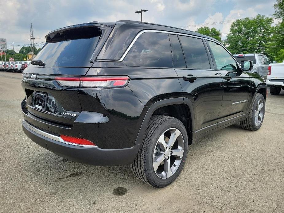 new 2024 Jeep Grand Cherokee car, priced at $60,135