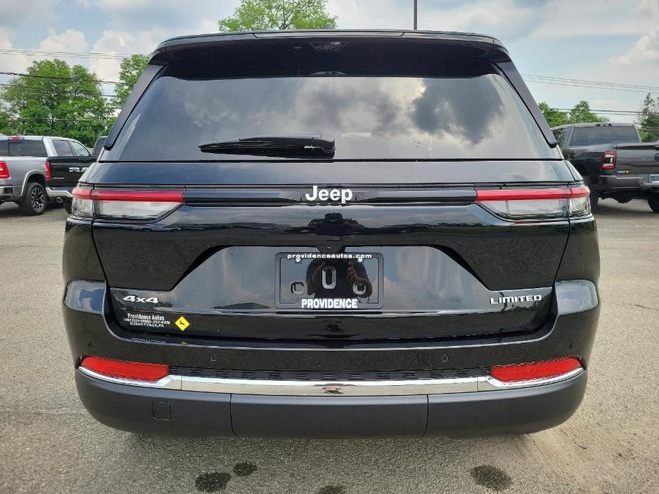 new 2024 Jeep Grand Cherokee car, priced at $60,135