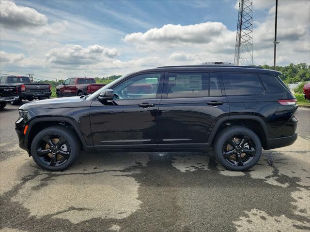 new 2024 Jeep Grand Cherokee L car, priced at $45,703