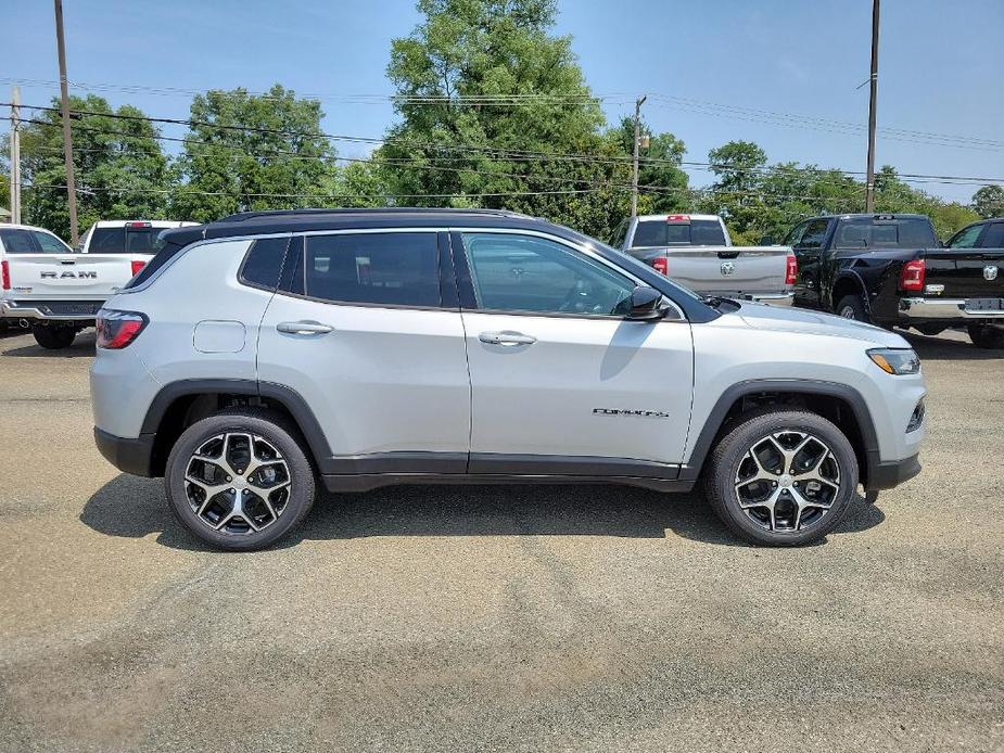 new 2024 Jeep Compass car, priced at $32,093