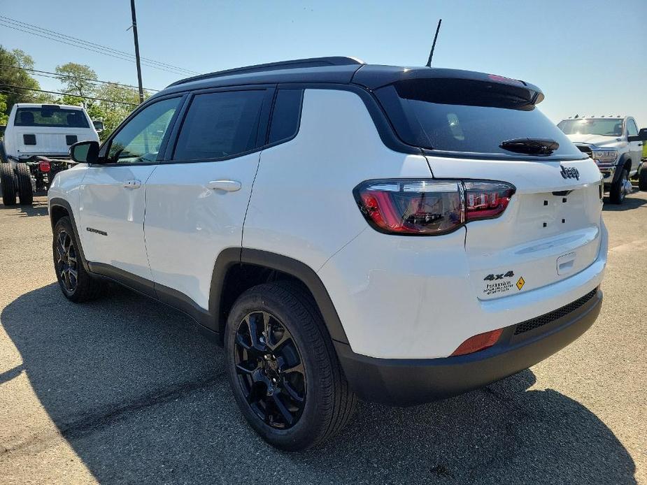 new 2024 Jeep Compass car, priced at $36,335