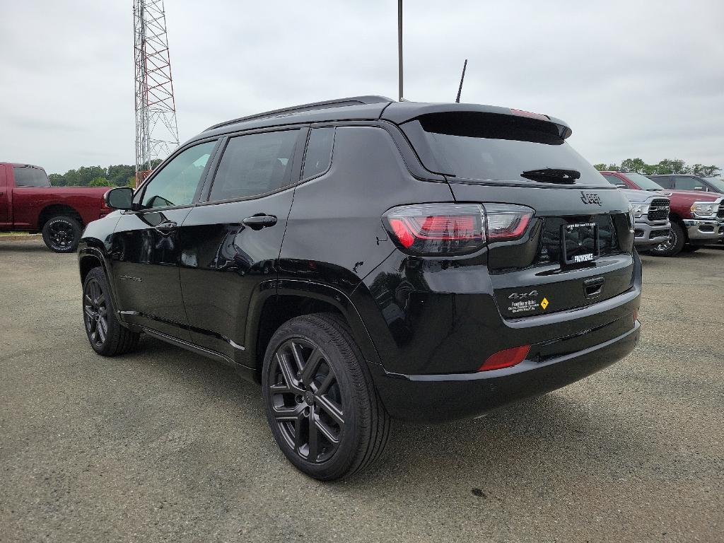 new 2024 Jeep Compass car, priced at $37,034