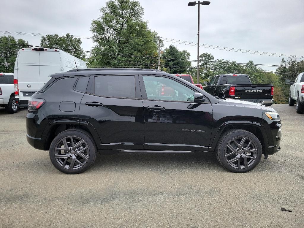 new 2024 Jeep Compass car, priced at $37,034