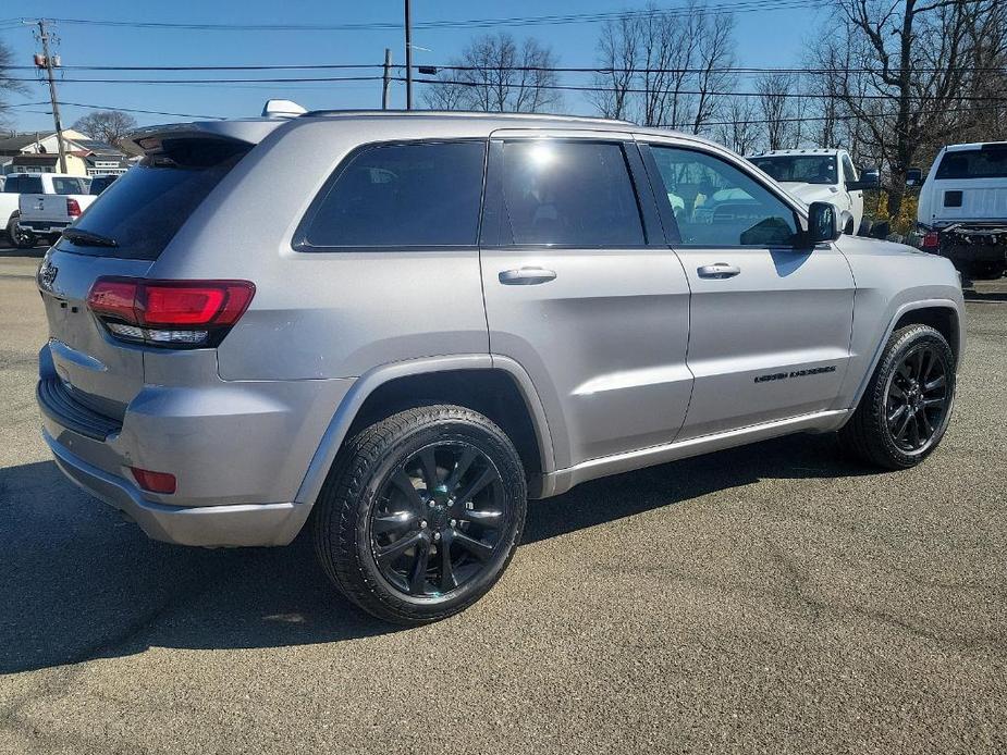 used 2019 Jeep Grand Cherokee car, priced at $28,943