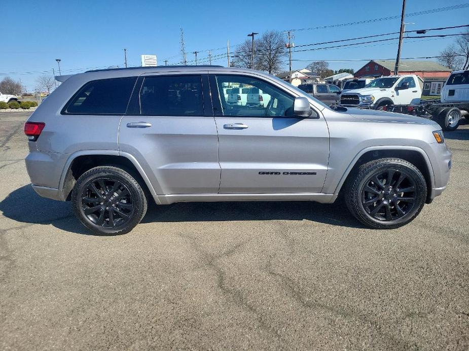 used 2019 Jeep Grand Cherokee car, priced at $29,525