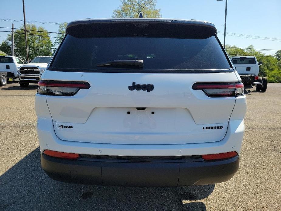 new 2024 Jeep Grand Cherokee L car, priced at $62,735