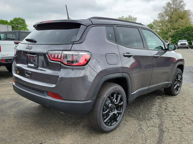 new 2024 Jeep Compass car, priced at $32,334