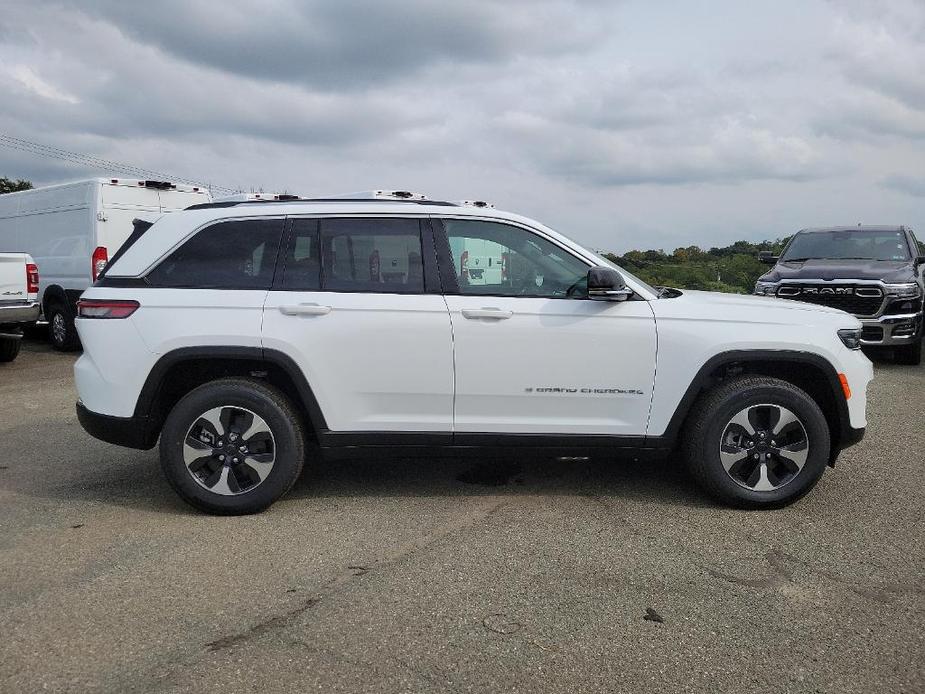 new 2024 Jeep Grand Cherokee 4xe car, priced at $53,112