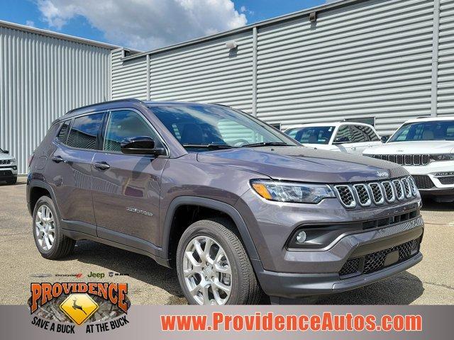 new 2024 Jeep Compass car, priced at $28,334