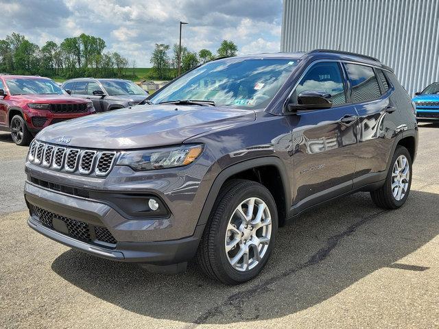 new 2024 Jeep Compass car, priced at $28,334