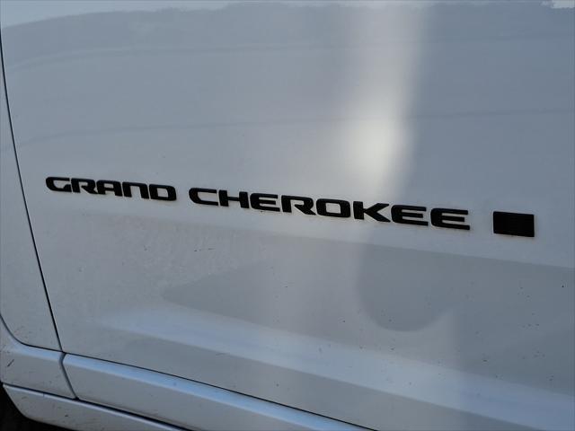 new 2024 Jeep Grand Cherokee car, priced at $64,561