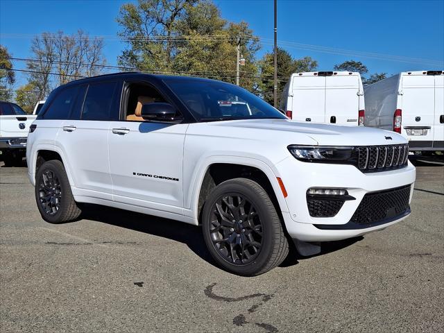 new 2024 Jeep Grand Cherokee car, priced at $64,561