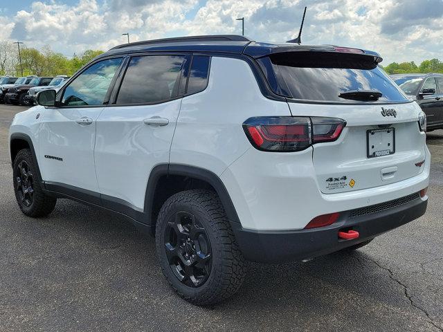 new 2024 Jeep Compass car, priced at $38,398