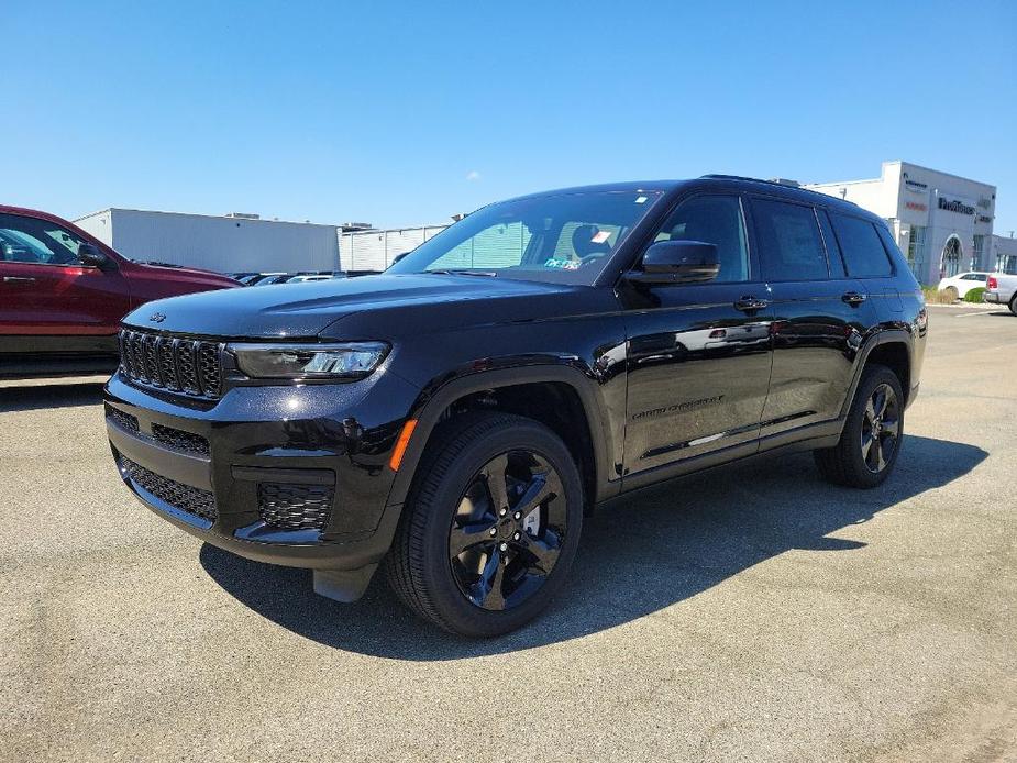 new 2024 Jeep Grand Cherokee L car, priced at $45,639