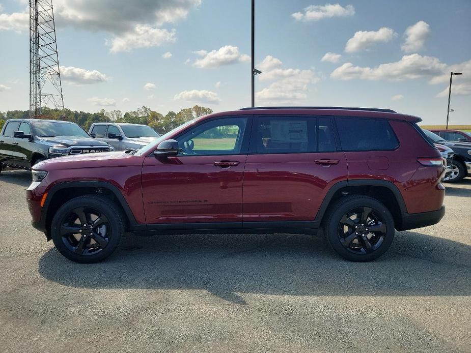 new 2024 Jeep Grand Cherokee L car, priced at $45,703