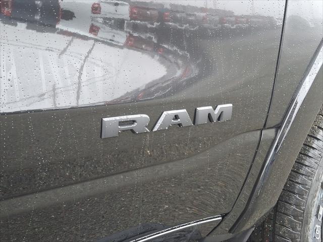 new 2025 Ram 1500 car, priced at $55,537