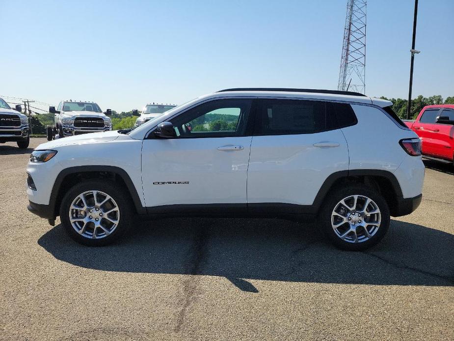 new 2024 Jeep Compass car, priced at $33,490