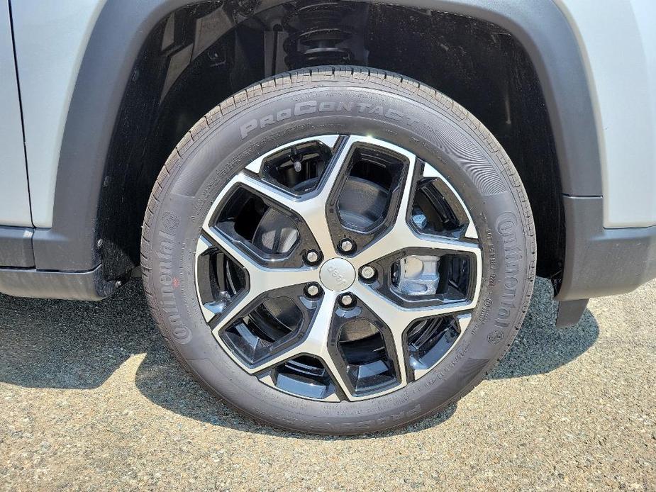 new 2024 Jeep Compass car, priced at $32,093