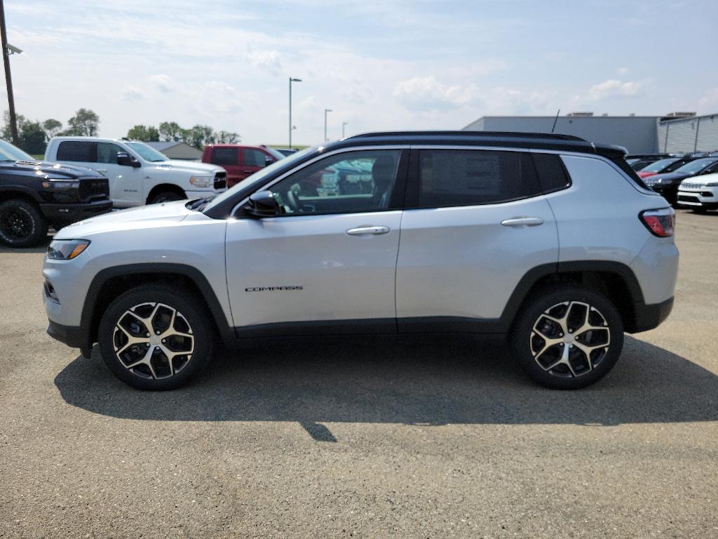 new 2024 Jeep Compass car, priced at $32,093