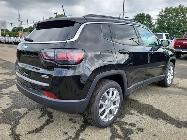 new 2024 Jeep Compass car, priced at $35,625