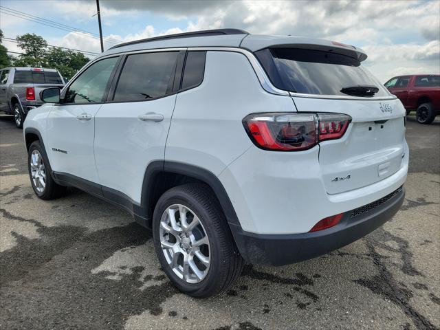 new 2024 Jeep Compass car, priced at $29,286