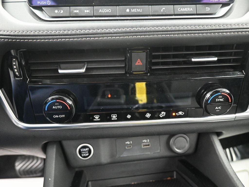 used 2022 Nissan Rogue car, priced at $18,999