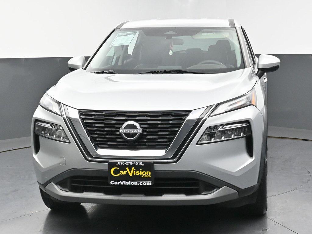 used 2022 Nissan Rogue car, priced at $18,999
