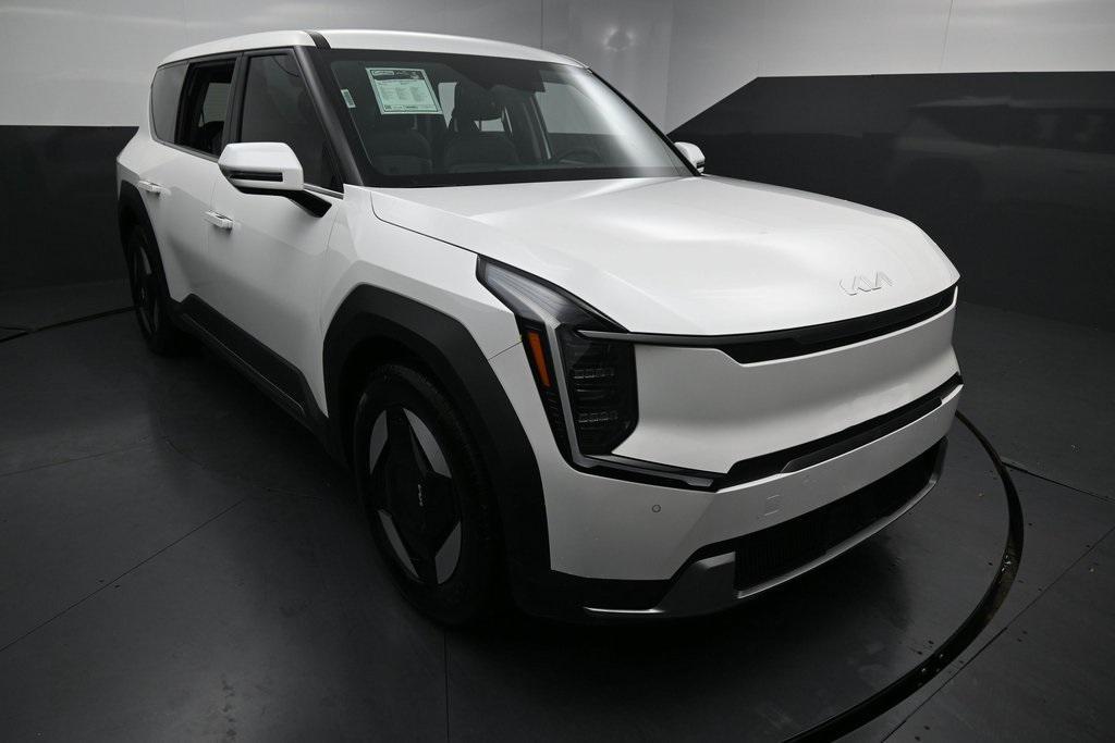 used 2024 Kia EV9 car, priced at $35,999