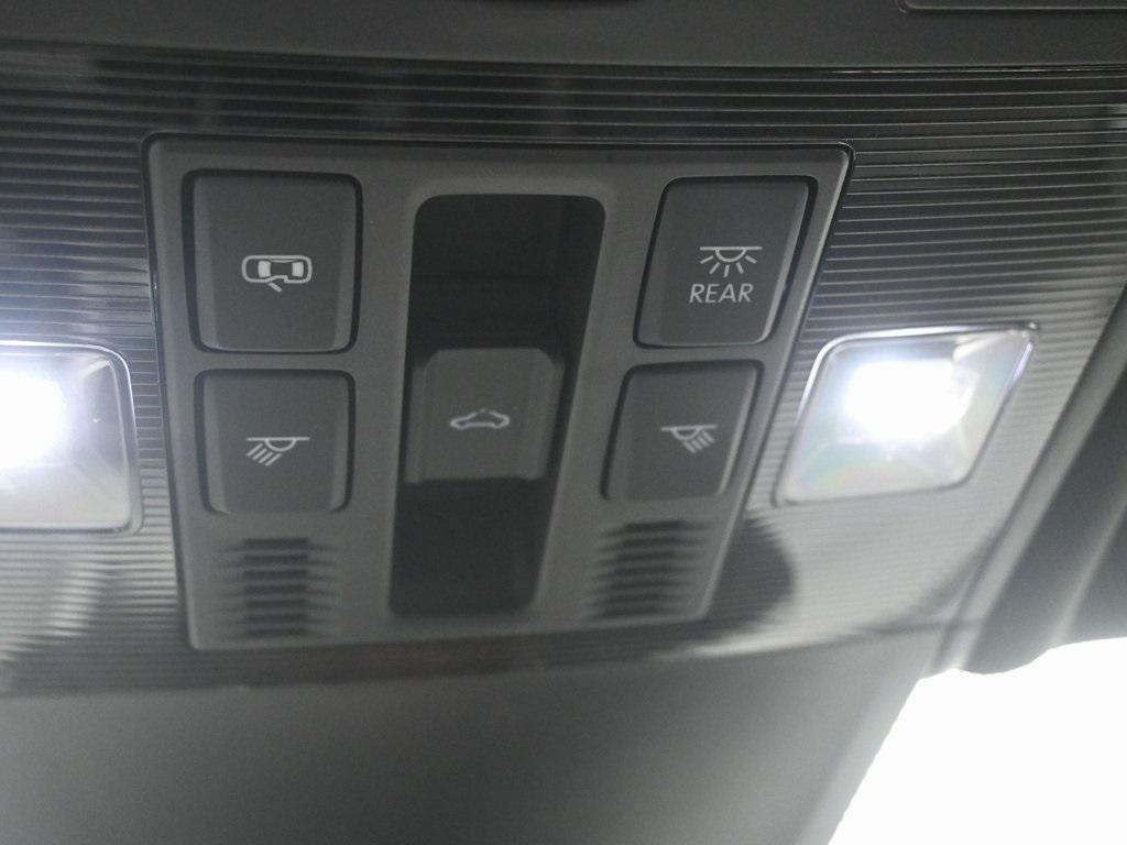 used 2024 Volkswagen Tiguan car, priced at $26,999