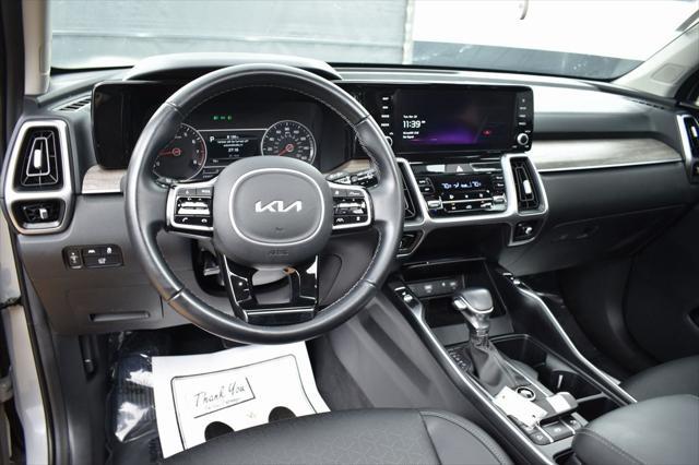 used 2022 Kia Sorento car, priced at $26,499