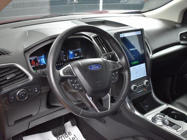 used 2022 Ford Edge car, priced at $17,999