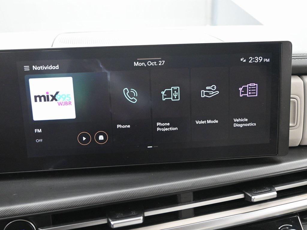 used 2024 Hyundai Santa Fe car, priced at $24,999