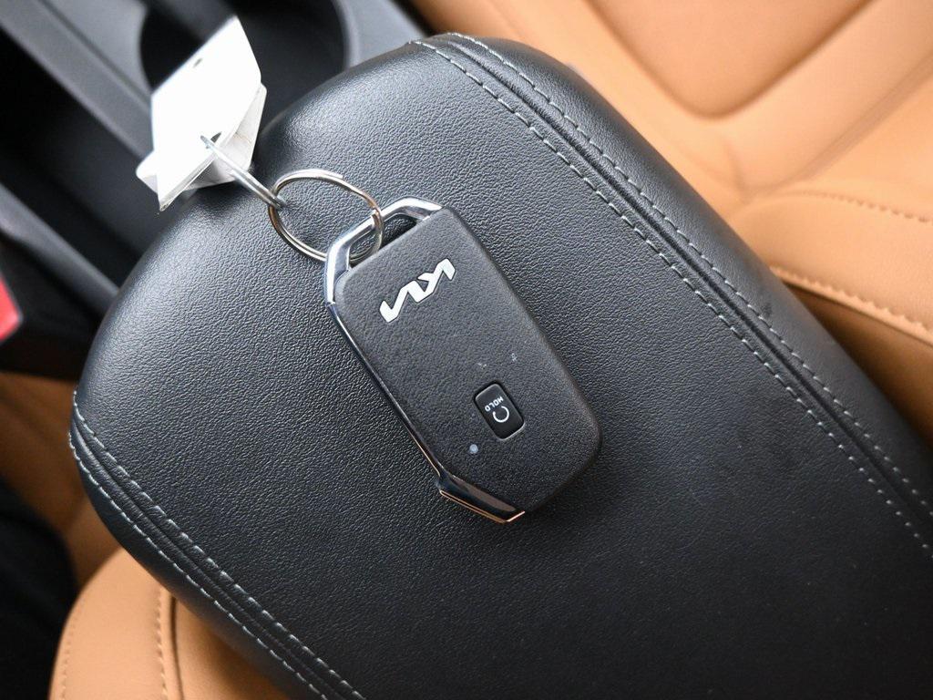 used 2024 Kia Seltos car, priced at $22,799