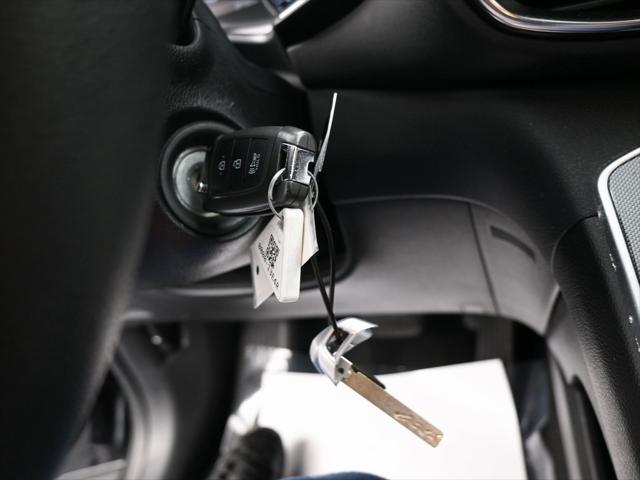 used 2021 Hyundai Santa Fe car, priced at $18,999