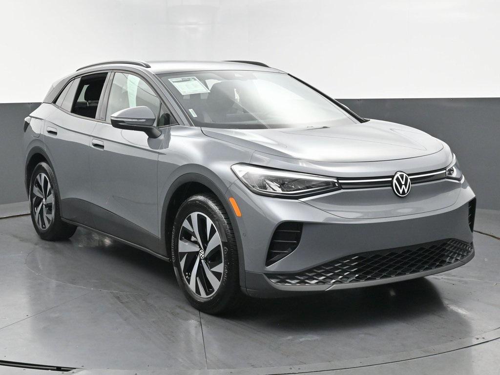 used 2024 Volkswagen ID.4 car, priced at $17,998