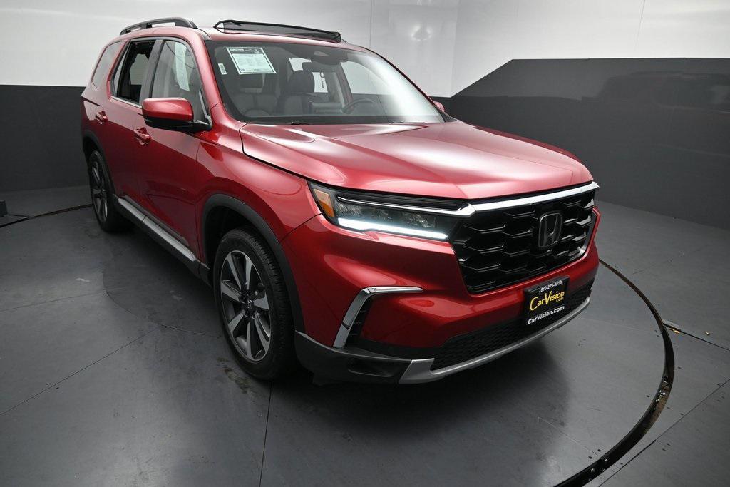 used 2024 Honda Pilot car, priced at $40,499