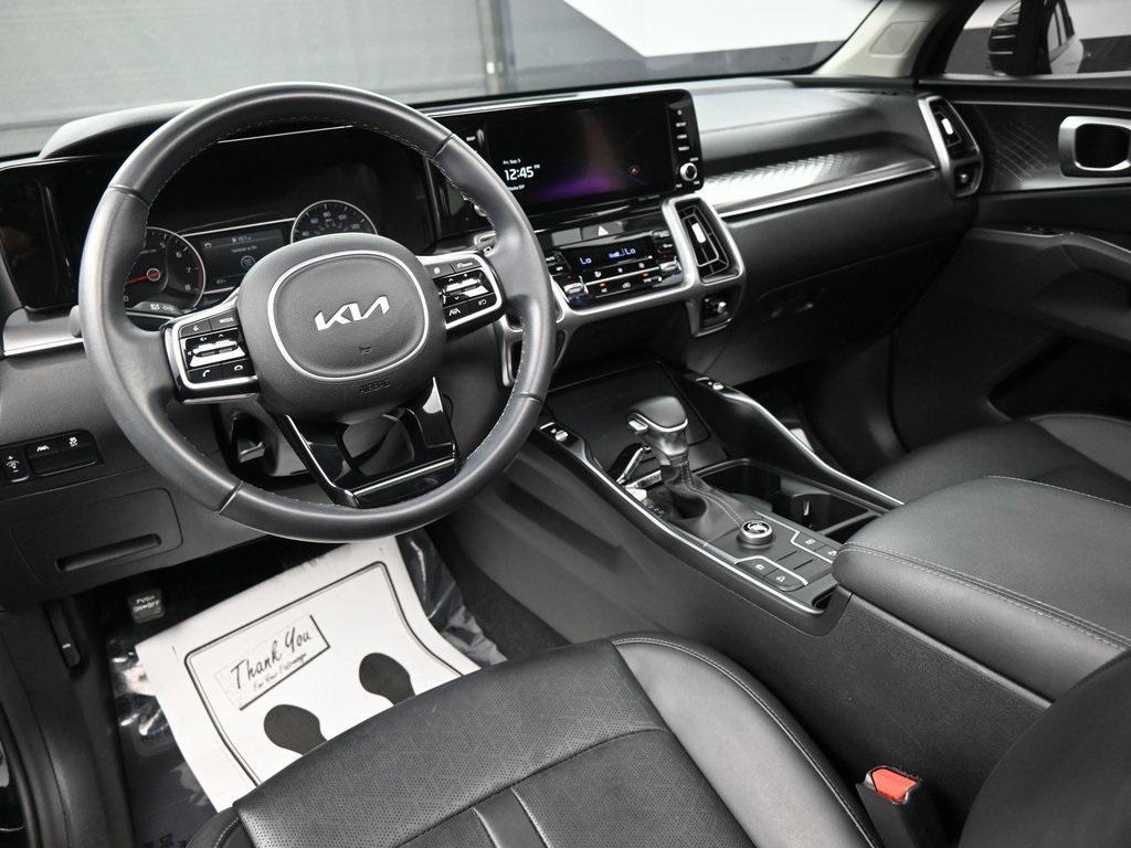 used 2023 Kia Sorento car, priced at $25,299