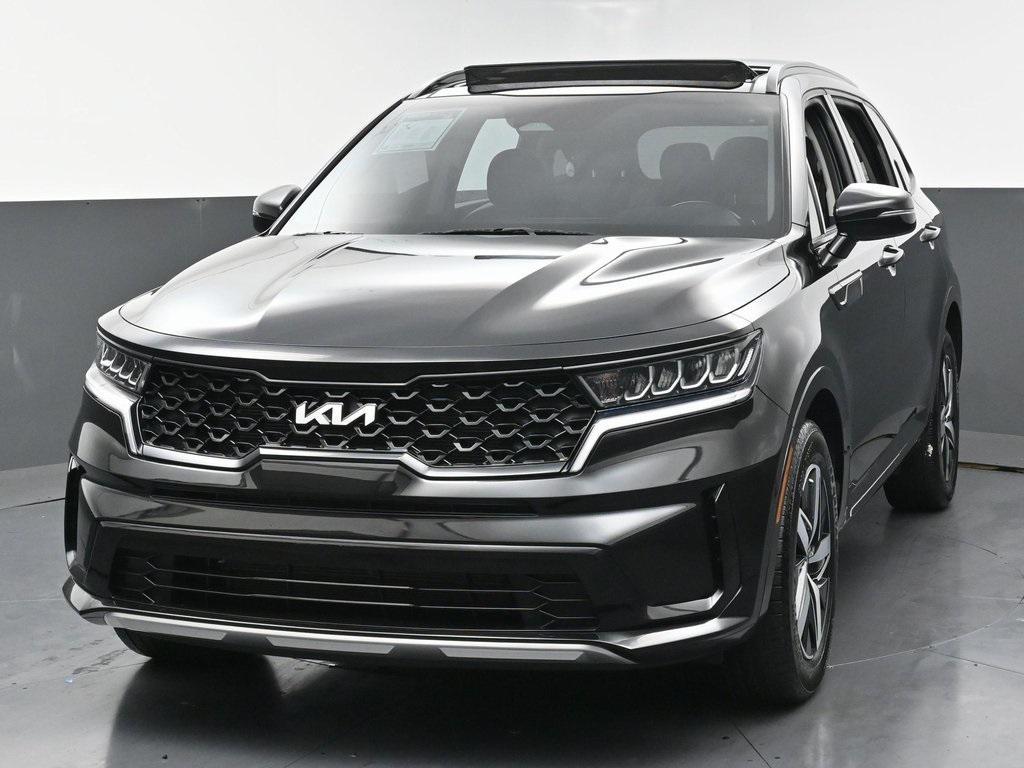 used 2023 Kia Sorento car, priced at $25,299