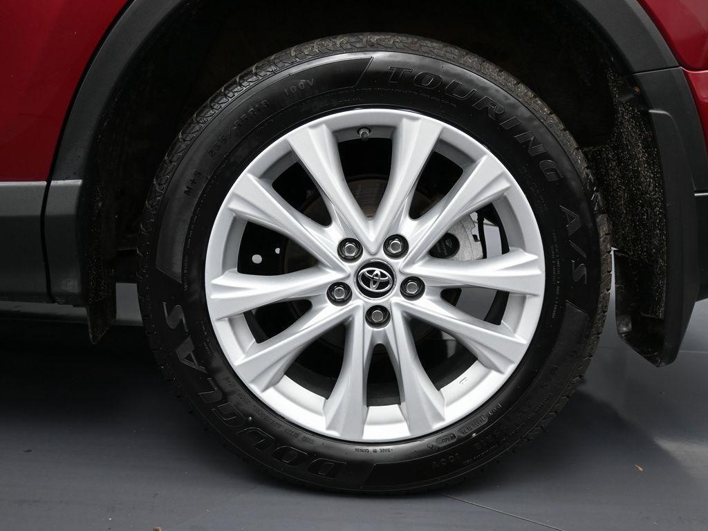 used 2018 Toyota RAV4 car, priced at $18,998