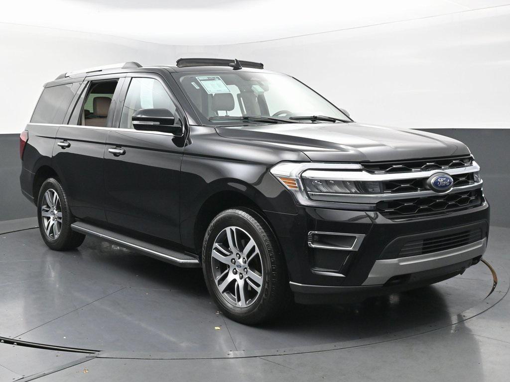 used 2023 Ford Expedition car, priced at $40,499