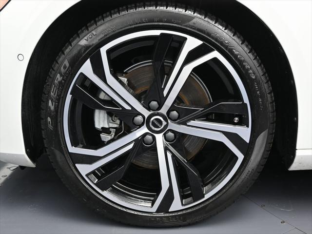 used 2023 Volvo S60 car, priced at $25,999