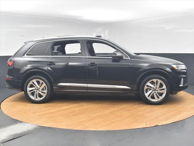 used 2021 Audi Q7 car, priced at $27,499