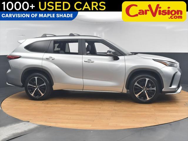 used 2021 Toyota Highlander car, priced at $30,499