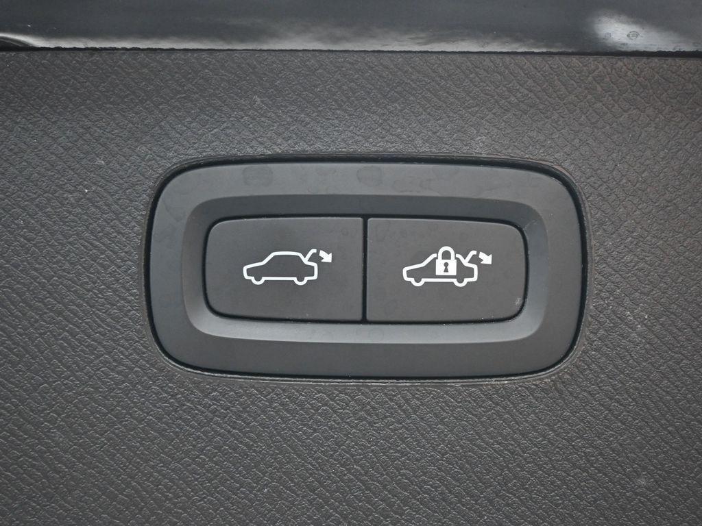 used 2024 Volvo XC90 car, priced at $29,999