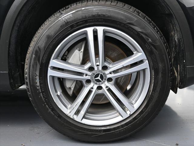 used 2022 Mercedes-Benz GLC 300 car, priced at $25,999