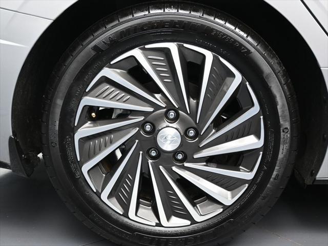 used 2023 Hyundai Sonata Hybrid car, priced at $21,999