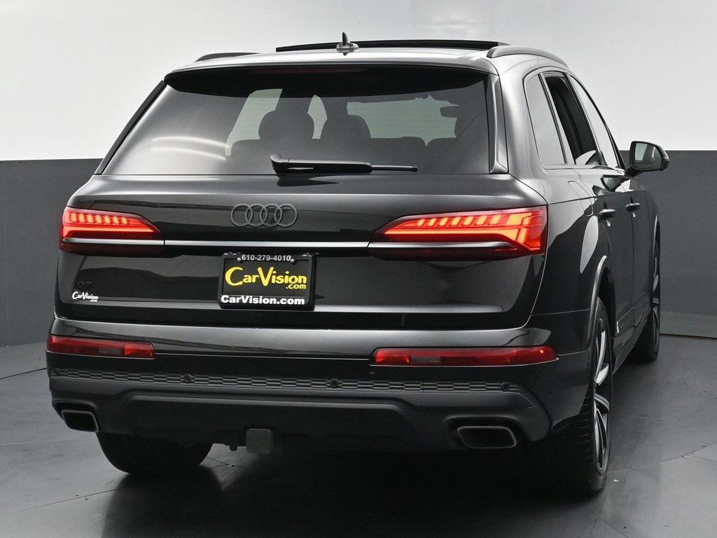 used 2025 Audi Q7 car, priced at $47,999