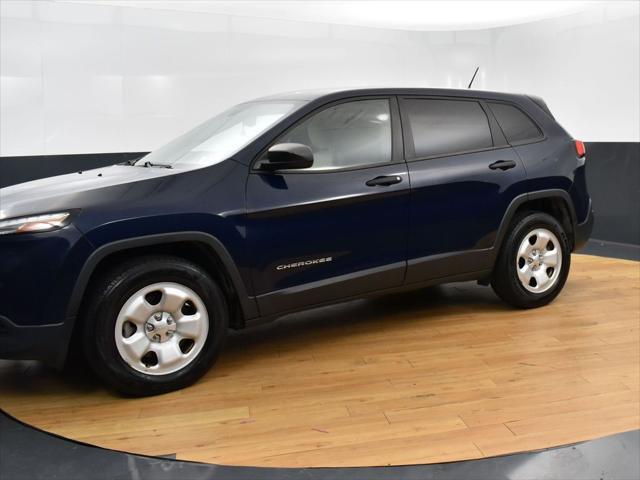 used 2015 Jeep Cherokee car, priced at $13,499